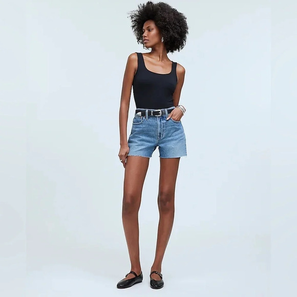 Madewell Pants - Madewell The Perfect Jean Short Size 27